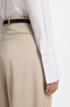 Long-sleeved shirt in cotton with pleating detail