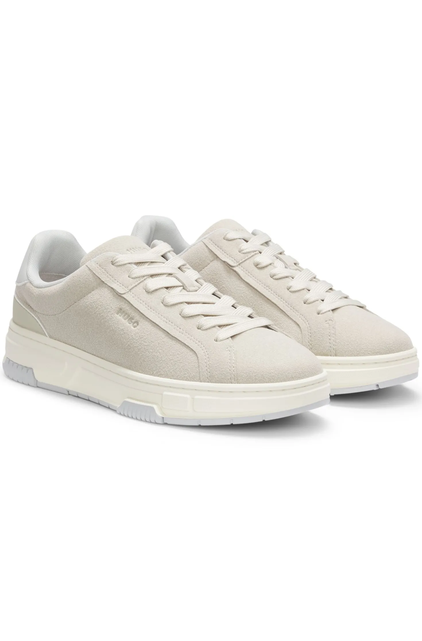 Low-top trainers in faux suede