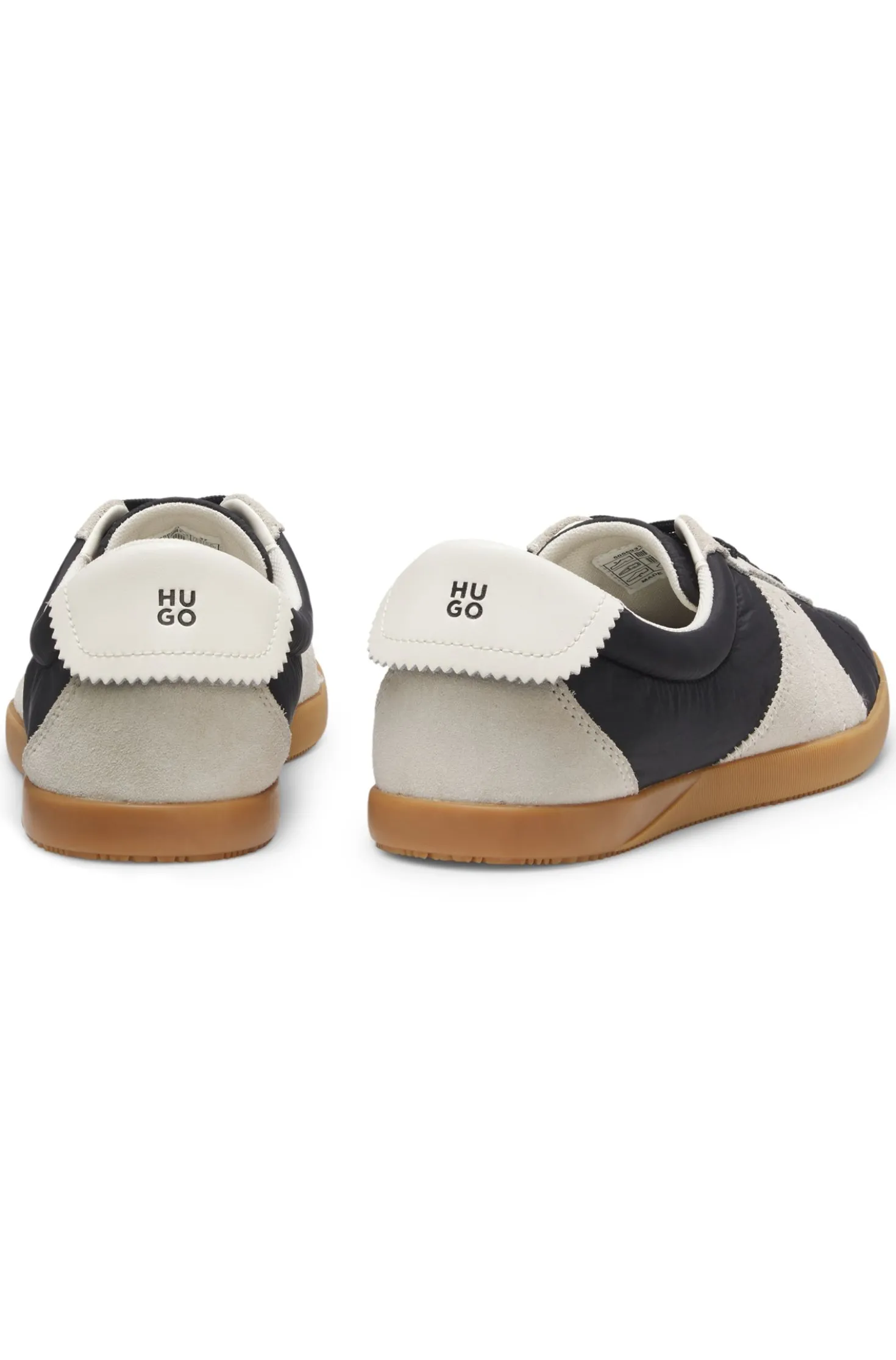 Low-top trainers with suede trims
