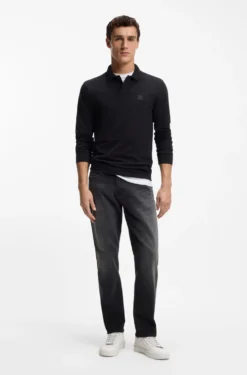 Maine regular-fit jeans in black super-stretch denim