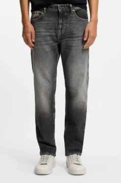 Maine regular-fit jeans in black stretch denim