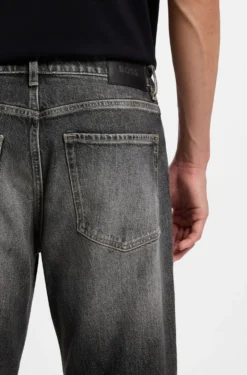 Maine regular-fit jeans in black stretch denim