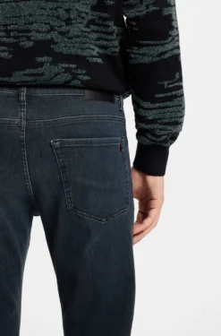 Maine regular-fit jeans in blue super-stretch denim