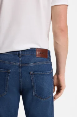 Maine regular-fit jeans in blue comfort-stretch denim