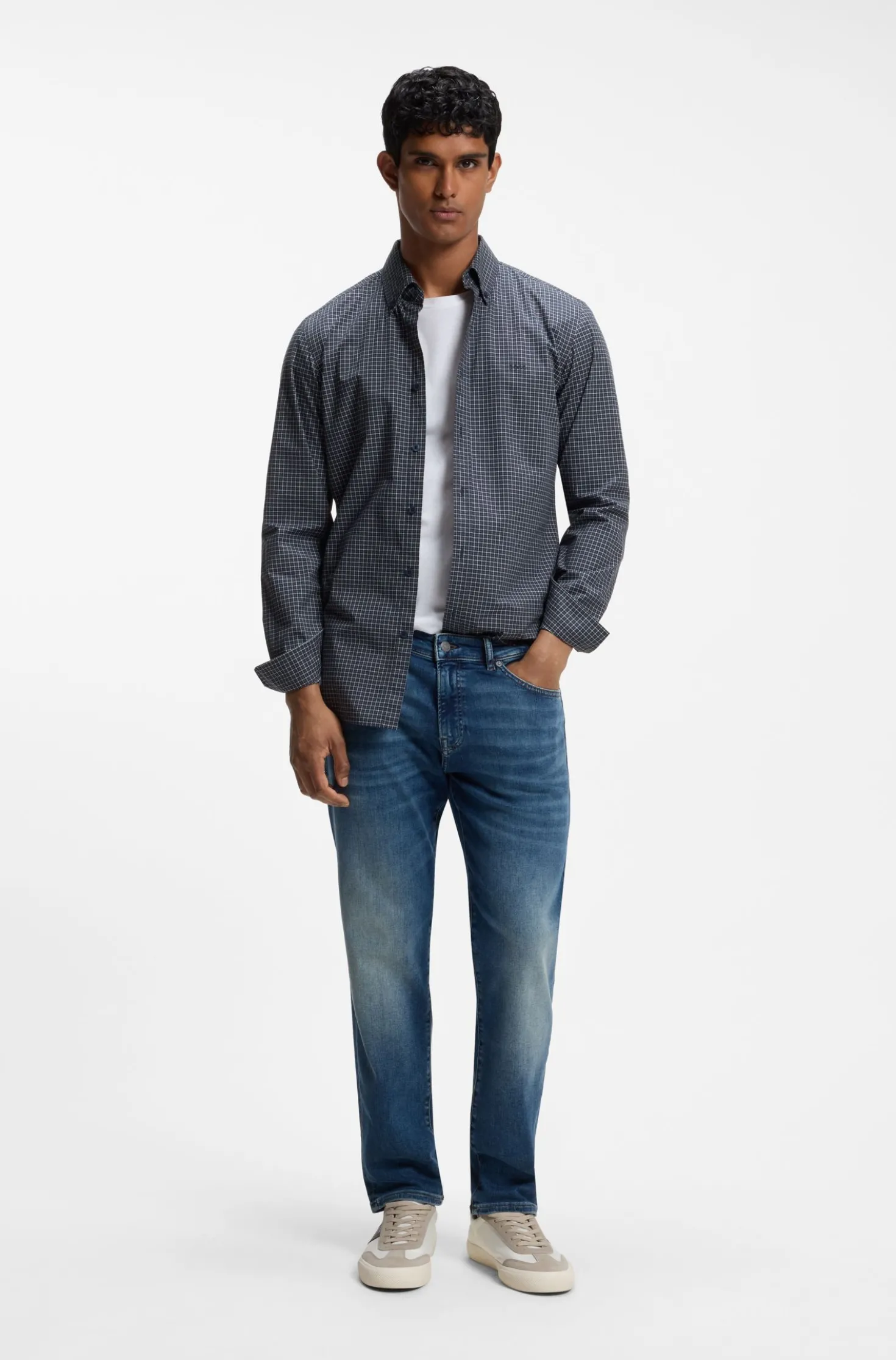 Maine regular-fit jeans in soft-motion denim