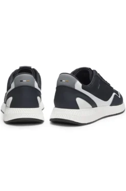 Mesh trainers with ribbed sole