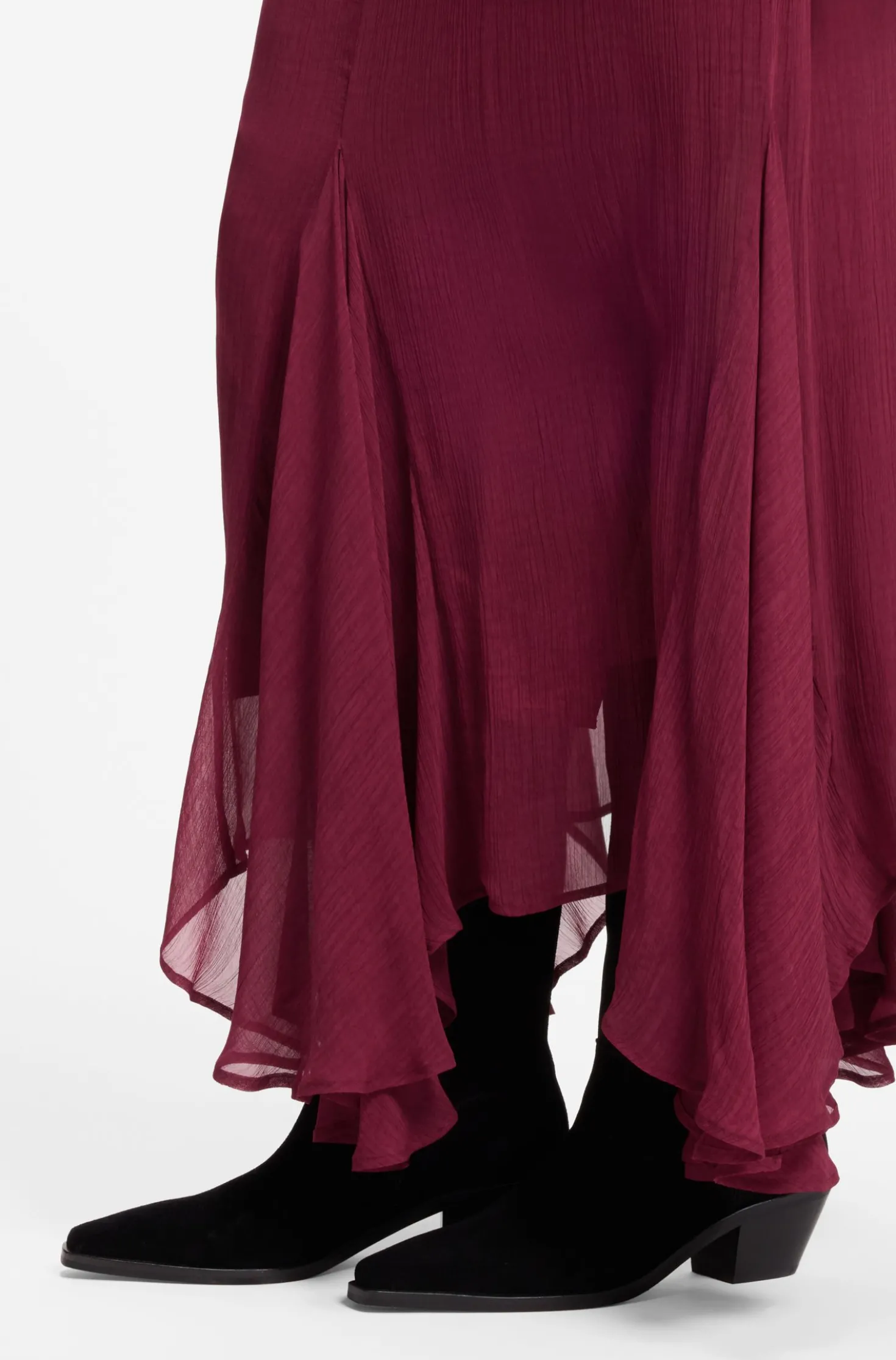 Midi skirt with asymmetric hemline