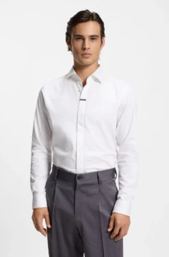 Modern-fit shirt in stretch cotton with concealed placket