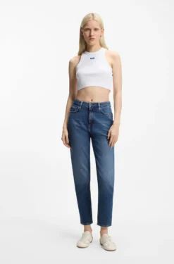 Mom jeans in medium-blue stretch denim