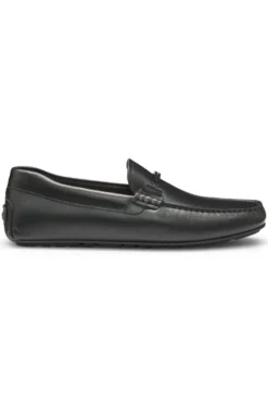 Nappa-leather driver shoes with branded hardware