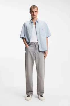 Oversized-fit shirt in slub cotton with patch pockets