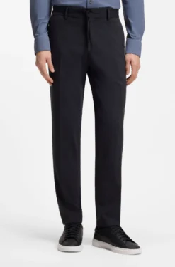 Packable slim-fit trousers in a washable wool blend