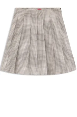 Pleated mini skirt with micro check