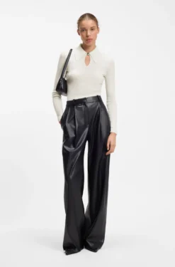 Polo sweater in a wool blend with cashmere