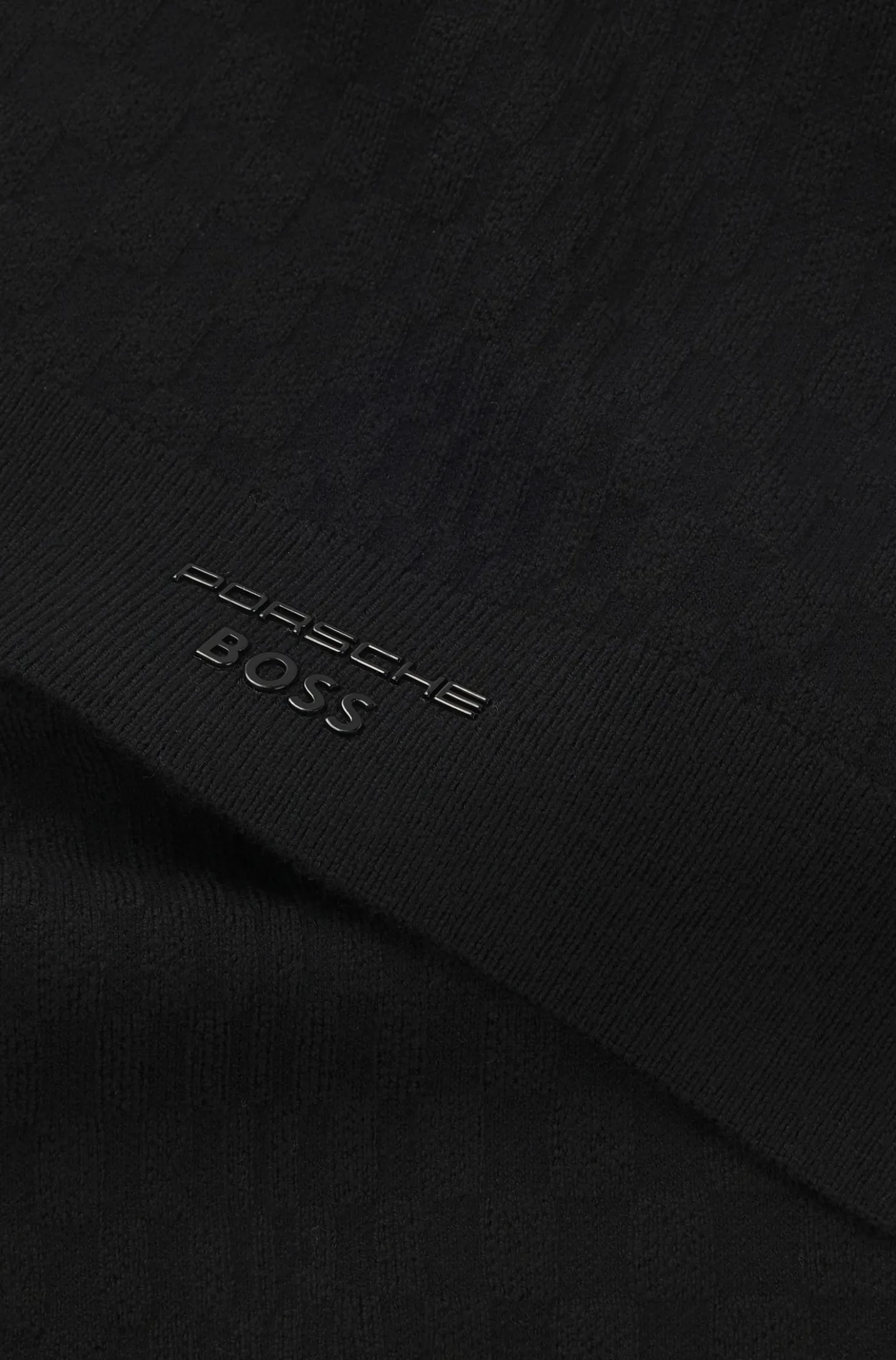 Porsche x BOSS scarf with Pasha check