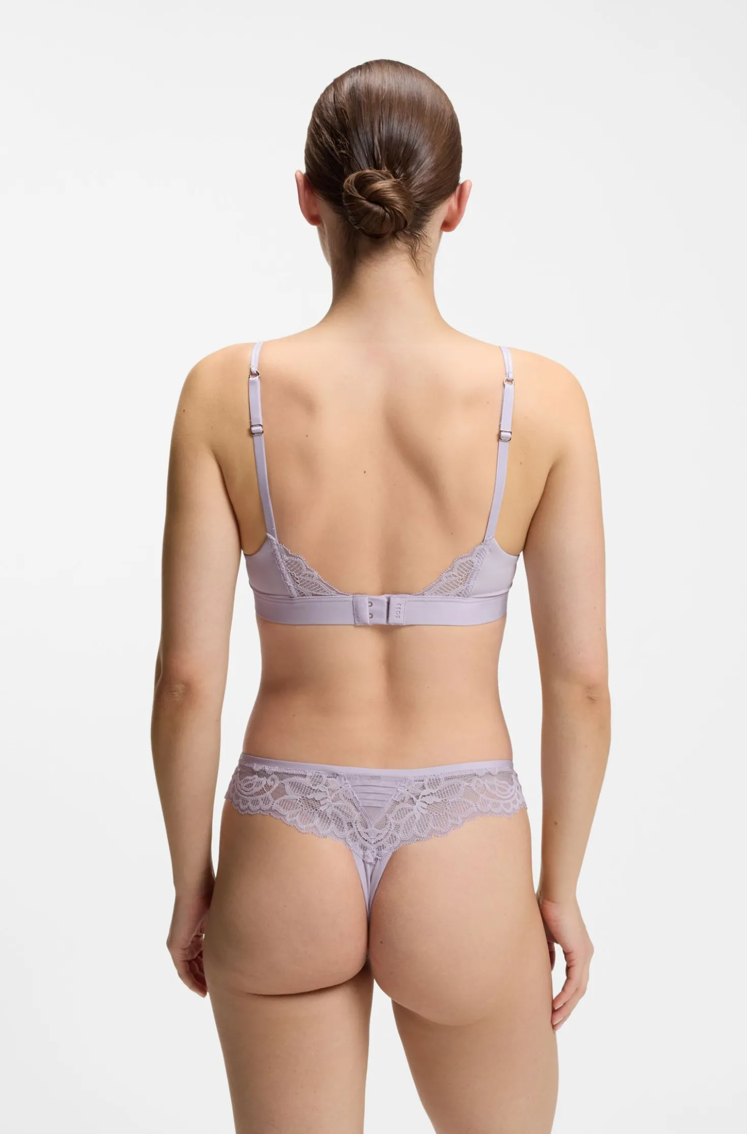 Premium lace bralette with mesh pleating