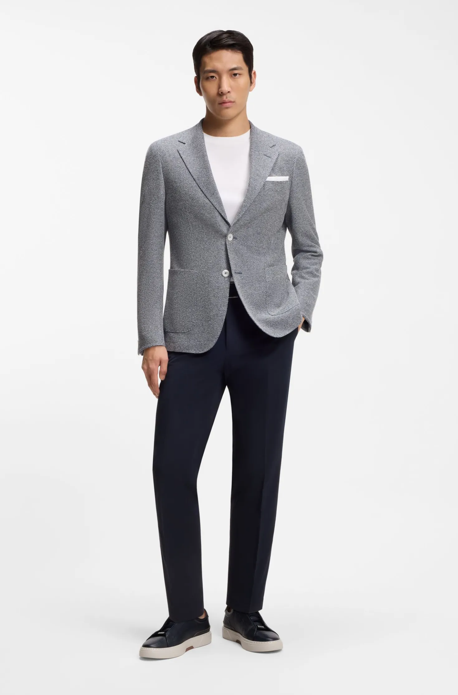 Regular-fit blazer in a patterned linen blend