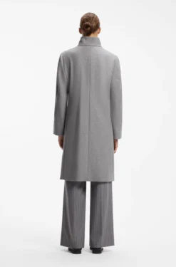 Regular-fit coat in a wool blend