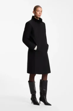 Regular-fit coat in a wool blend