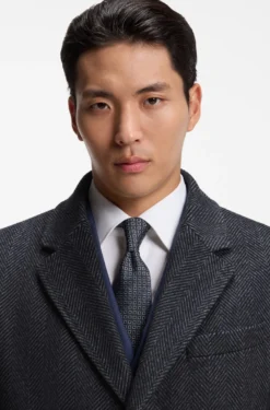 Regular-fit coat in herringbone wool with cashmere