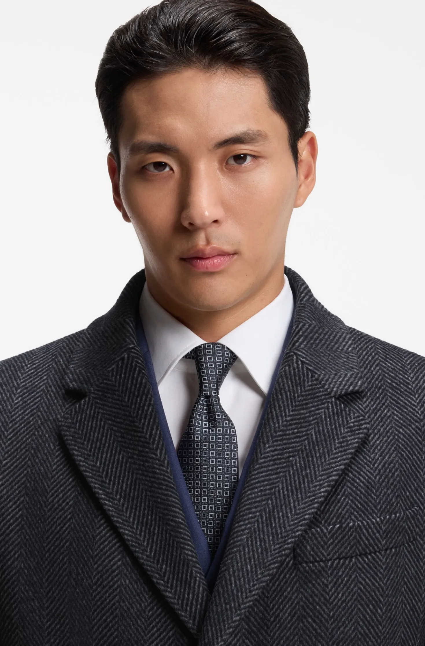 Regular-fit coat in herringbone wool with cashmere