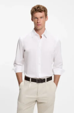 Regular-fit shirt in cotton poplin with embroidered logo