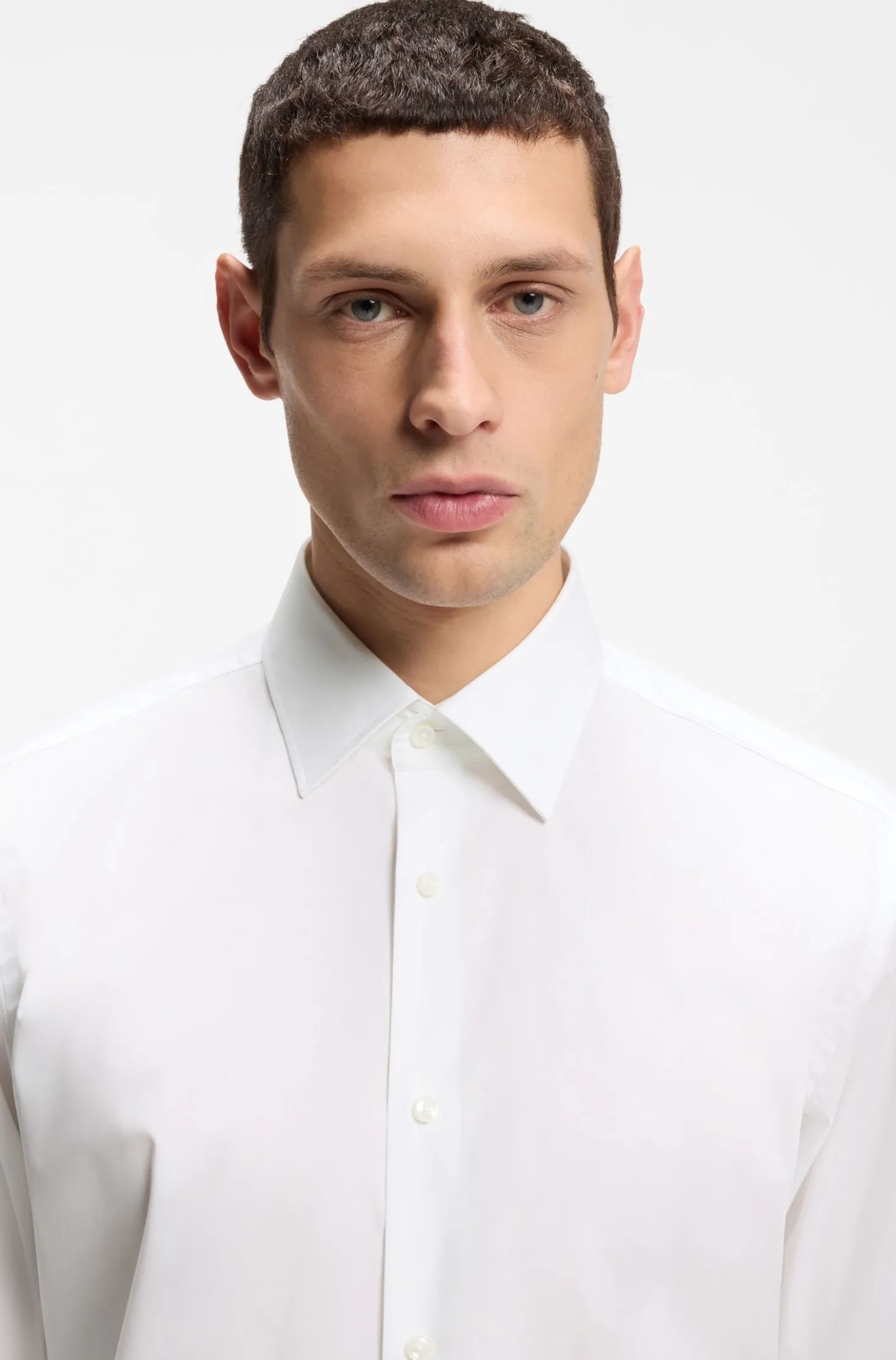 Regular-fit shirt in easy-iron stretch-cotton poplin
