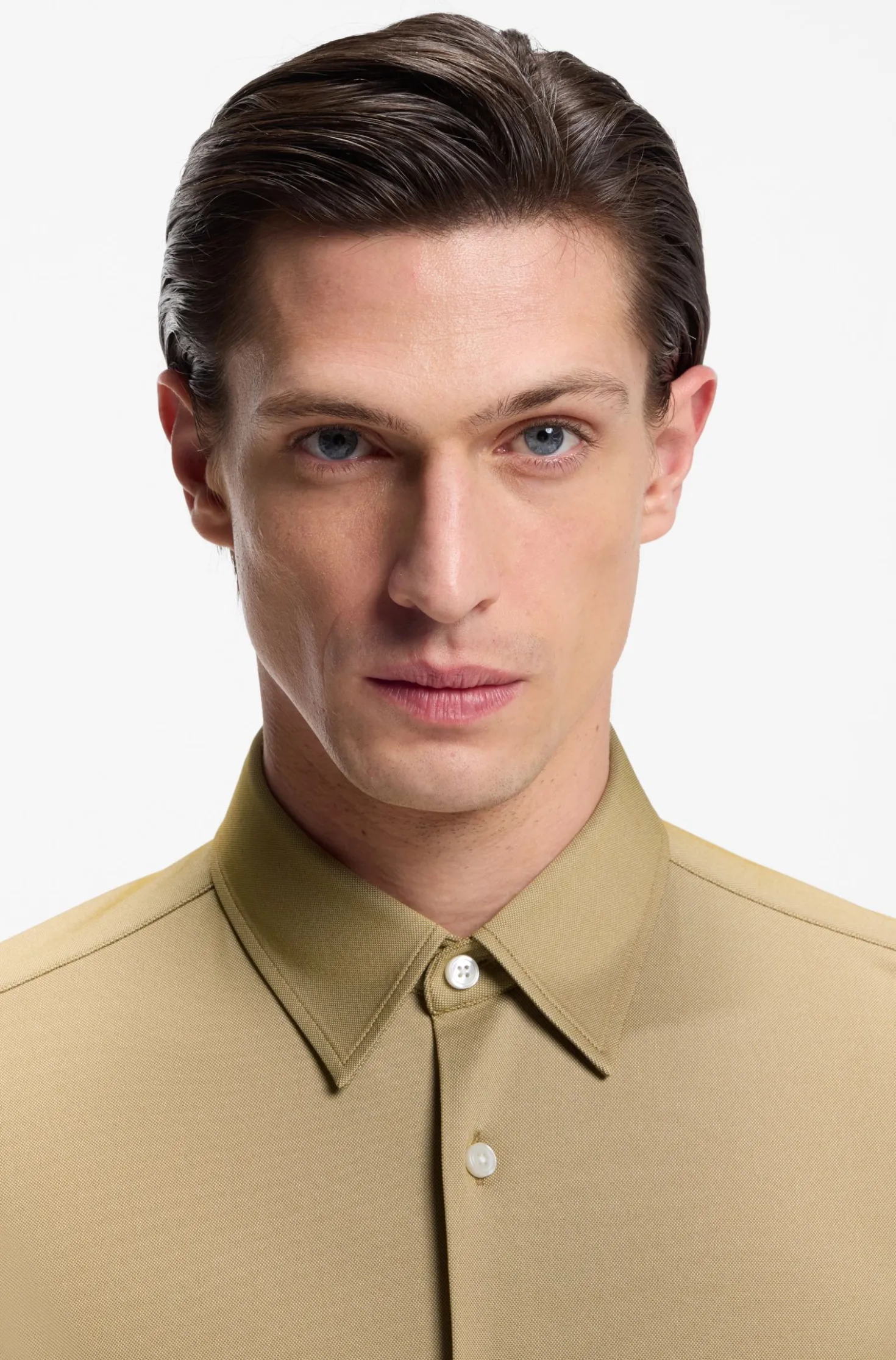 Regular-fit shirt in performance-stretch Oxford jersey