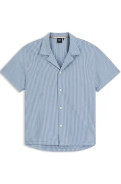 Regular-fit shirt in seersucker fabric