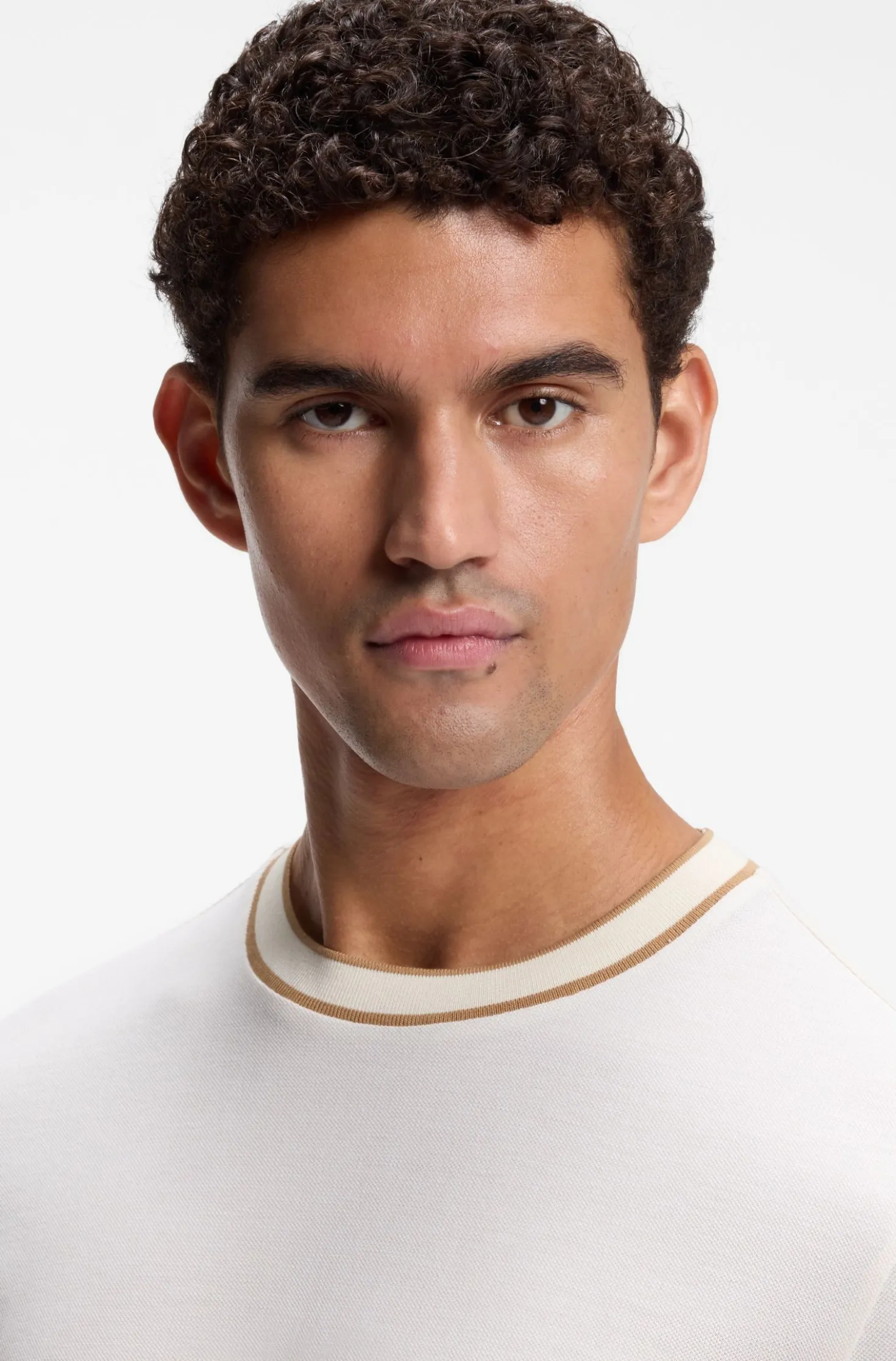 Regular-fit T-shirt in structured cotton with tipping details