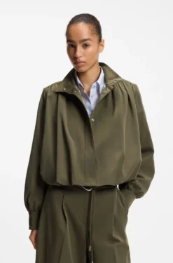 Relaxed-fit blazer with balloon hem