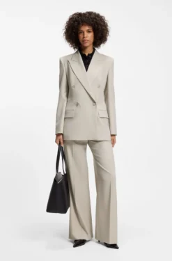 Relaxed-fit blazer with double-breasted closure