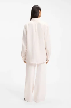 Relaxed-fit blouse with chest pocket