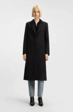 Relaxed-fit coat in a wool blend