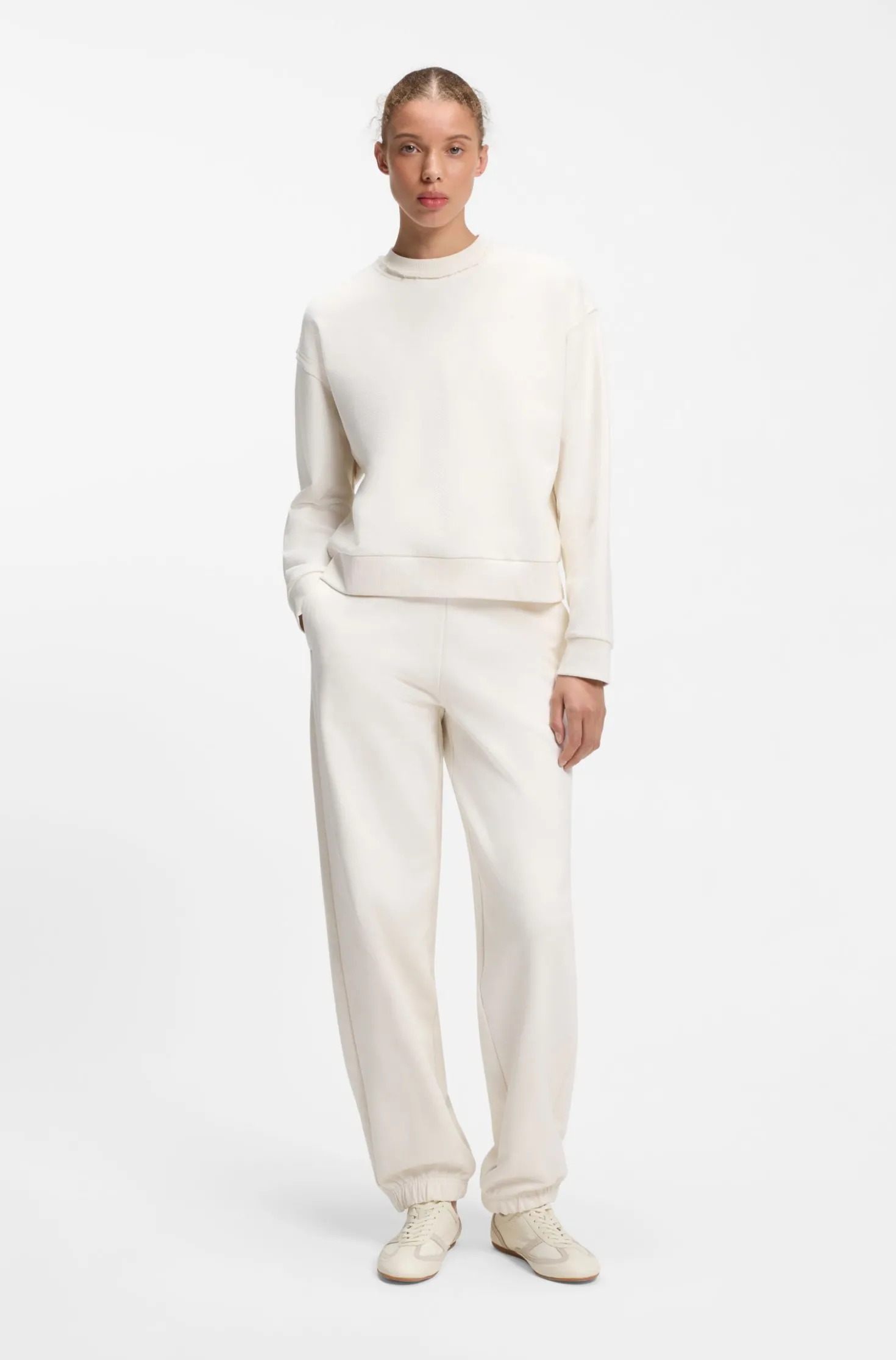 Relaxed-fit cotton joggers with embroidered logo