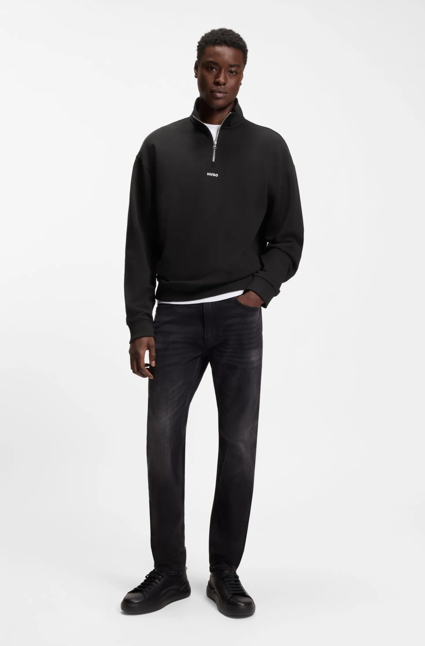 Relaxed-fit cotton sweatshirt with zip neck