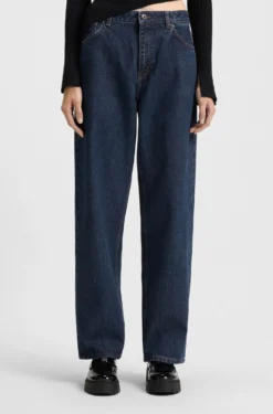 Relaxed-fit jeans in rinse-washed blue denim