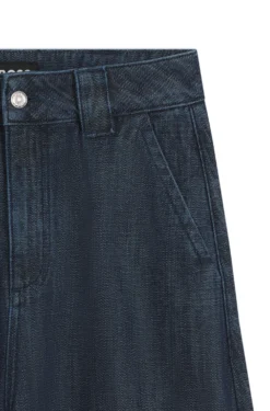 Relaxed-fit jeans in textured open-weave denim