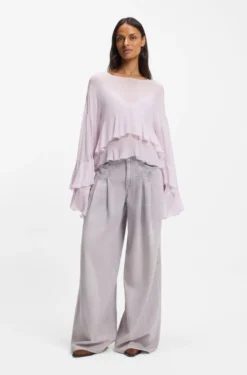 Relaxed-fit ruffled blouse in crepe Georgette seersucker