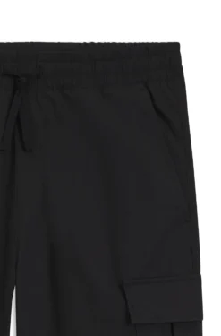 Relaxed-fit trousers in ripstop fabric
