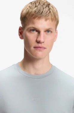 Relaxed-fit T-shirt with a layered logo print