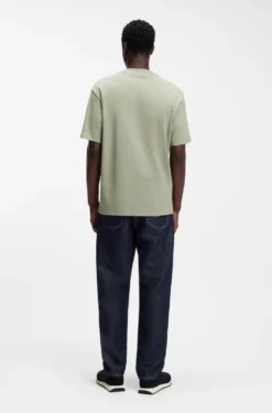 Relaxed-fit T-shirt with central logo detail
