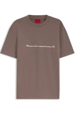 Relaxed-fit T-shirt with zigzag stitching detail