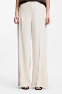 Relaxed-fit wide-leg trousers in lightweight twill