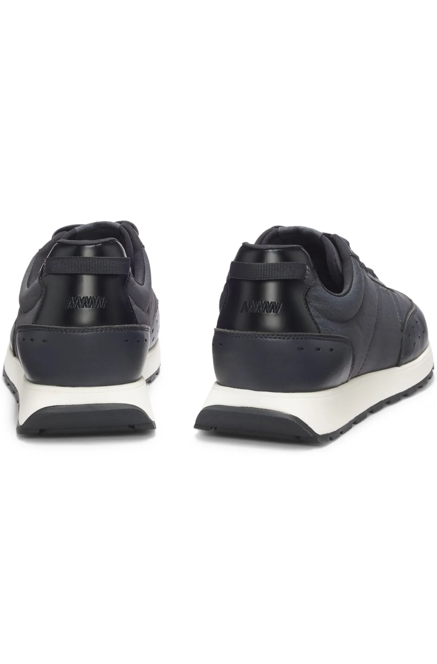 Running-inspired trainers with zigzag detailing
