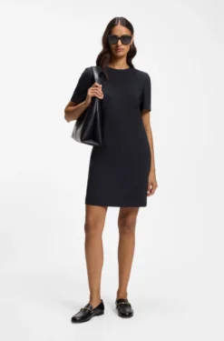 Short-sleeved dress in Japanese crepe