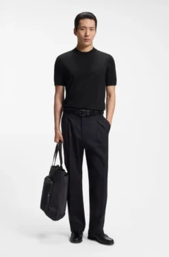 Short-sleeved knit T-shirt in merino wool