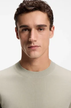 Short-sleeved knit T-shirt in merino wool