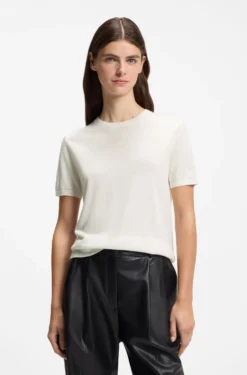 Short-sleeved sweater in a wool-cashmere blend