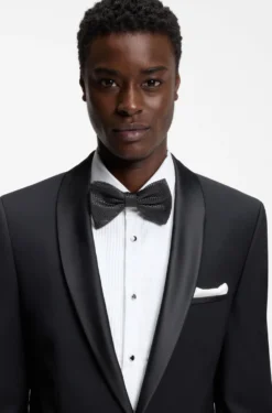 Silk tie with jacquard-woven pattern